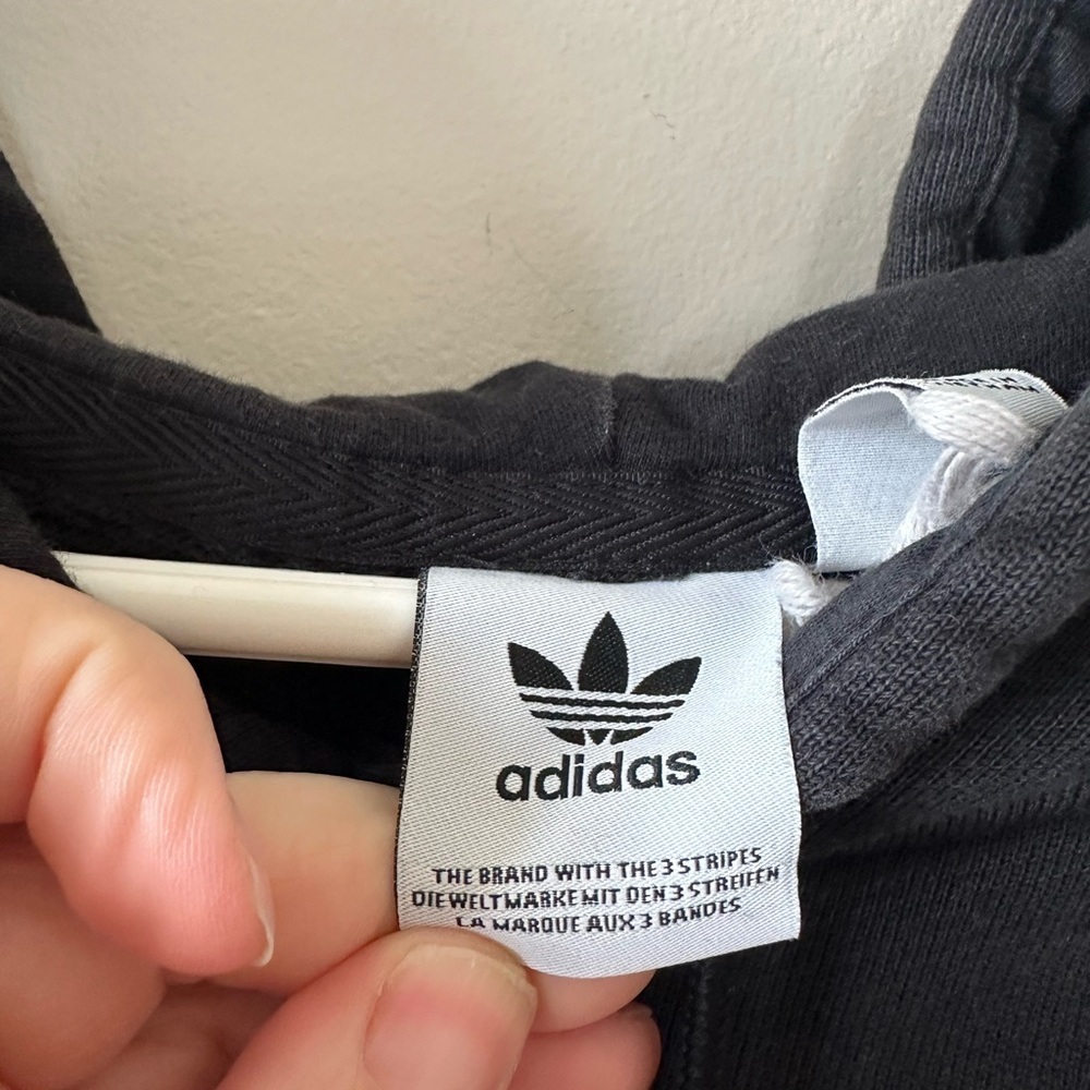 Women’s Adidas Hoodie medium - Picture 3 of 3